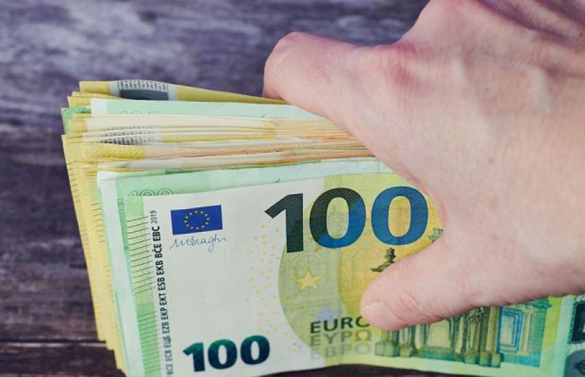 Επιπλέον 40 εκ. στο ταμείο για μικροδάνεια αγροτών έως 25.000 ευρώ, 7 τράπεζες τα δίνουν