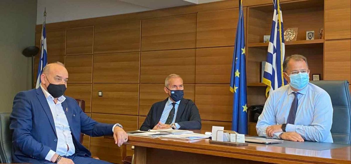 ΣΥΝΑΝΤΗΣΗ ΤΟΥ ΔΗΜΑΡΧΟΥ ΜΕ ΤΟΝ ΥΦΥΠ. ΑΓΡΟΤΙΚΗΣ ΑΝΑΠΤΥΞΗΣ ΓΙΑ ΤΟ ΘΕΜΑ ΤΟΥ ΑΦΑΝΙΑ-ΚΡΕΒΒΑΤΑ ΣΚΑΛΑΣ