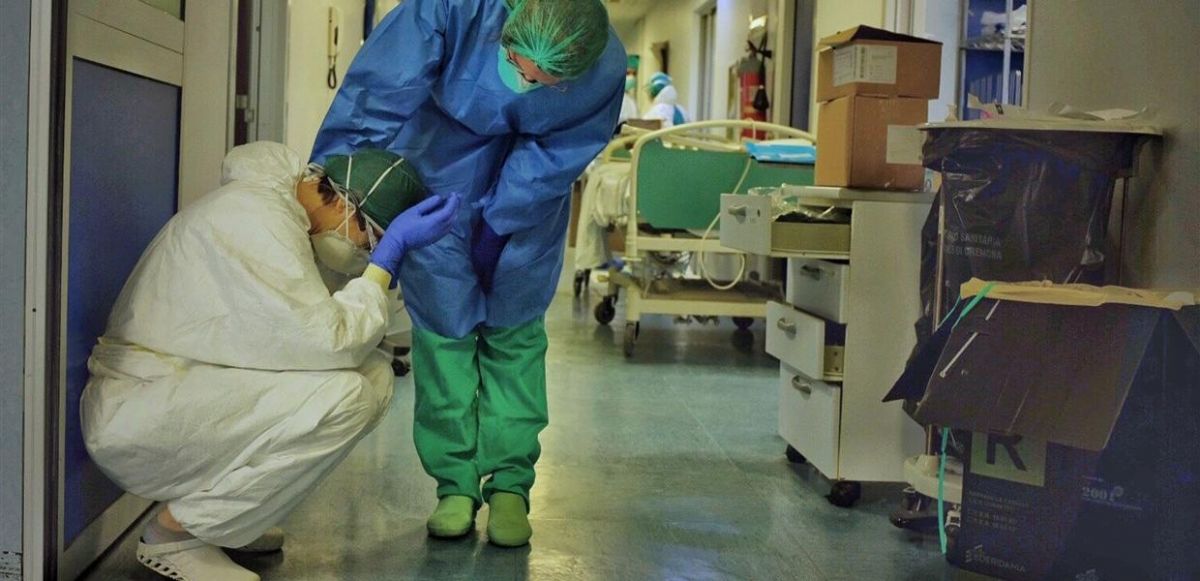 Το σχέδιο απόλυσης των ανεμβολίαστων υγειονομικών και τα σενάρια για το πώς θα καλυφθούν τα κενά