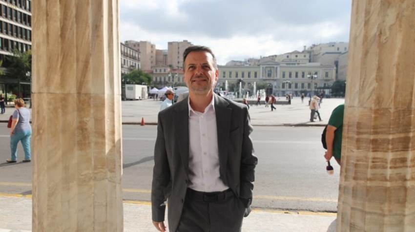 Ορκωμοσία Κασιδιάρη: Κάνει πίσω ο Δούκας – Όλο το παρασκήνιο