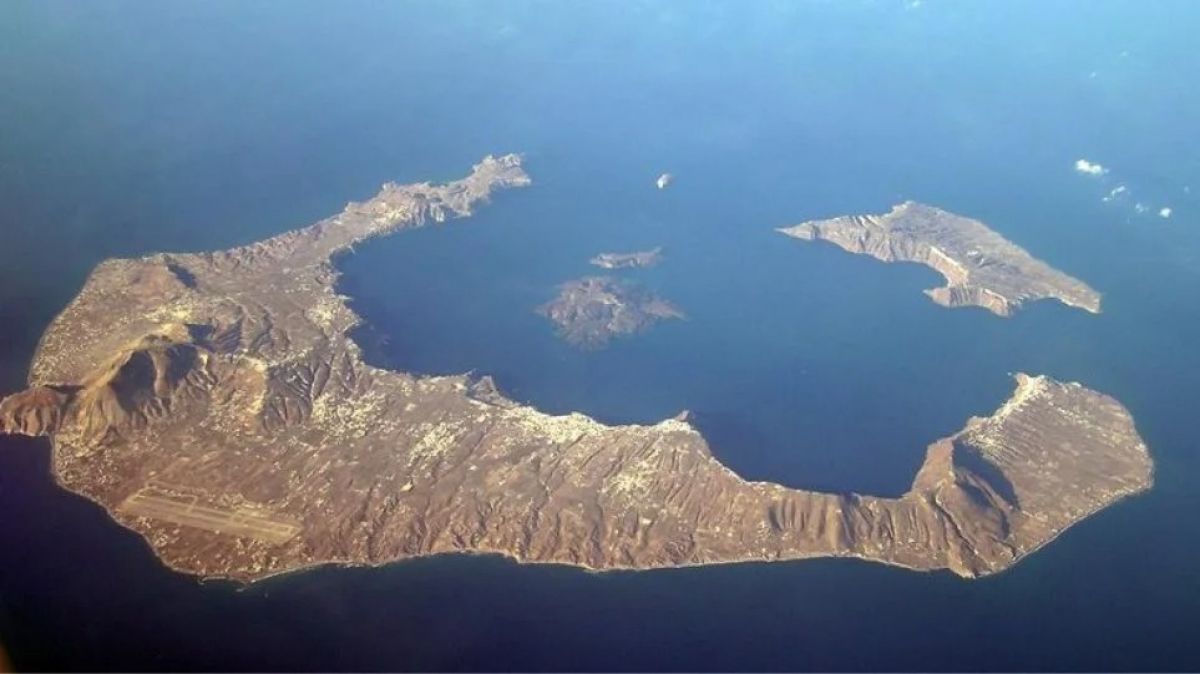 Πώς η κλιματική αλλαγή «ξυπνάει» το ηφαίστειο της Σαντορίνης