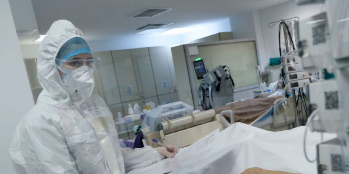 Οικογενειακή τραγωδία στην Κρήτη: Παπάς, παπαδιά και γιος κατέληξαν από κορωνοϊό
