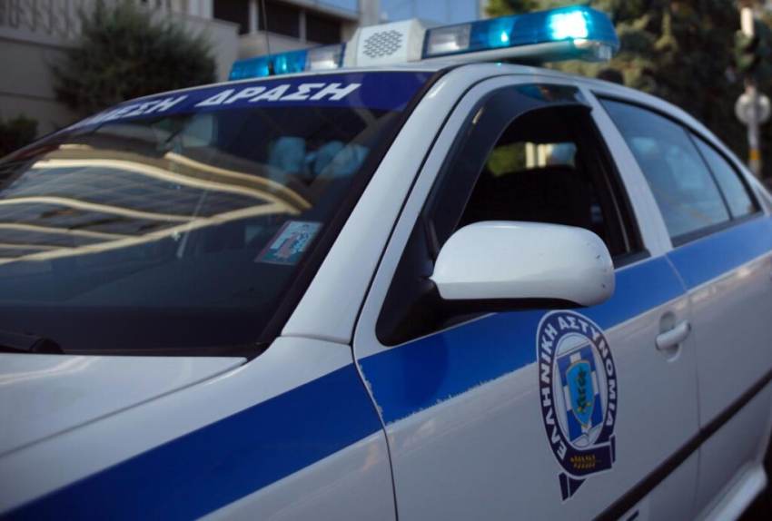 Ομόνοια: Προσπάθησε να τη βιάσει και να την πετάξει από μπαλκόνι ξενοδοχείου