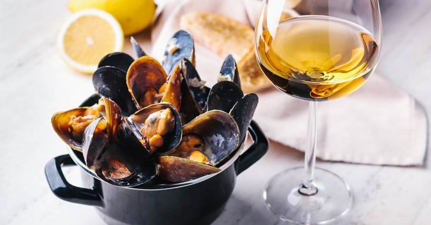 ΕΟΔΥ: Πώς θα απολαύσουμε με ασφάλεια τα νηστίσιμα και σαρακοστιανά