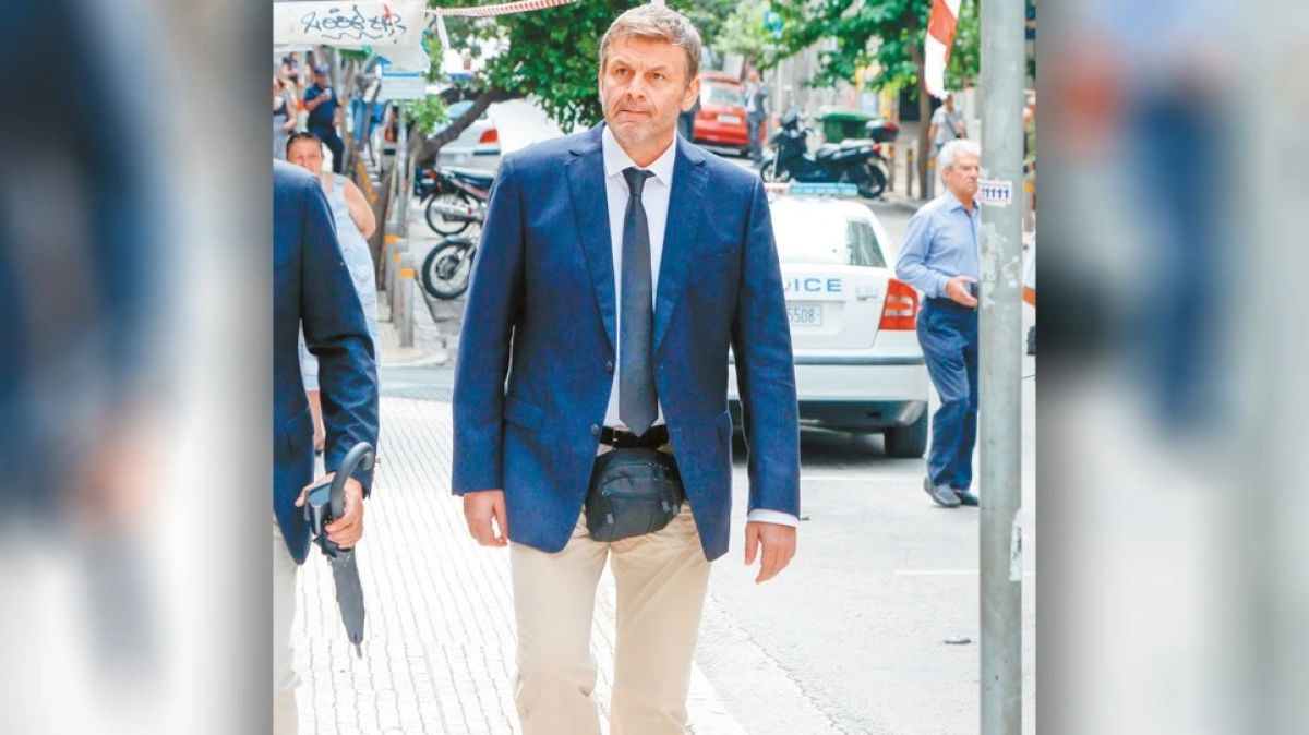 Απόστολος Γκλέτσος: Οι διάλογοι με τον λιμενικό - «Στείλε τον Άγγελο τοίχο - τοίχο... Έχει βάλει κάμερες η μάνα μου»