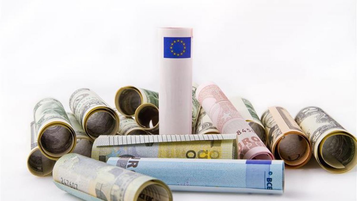 «Κούρεμα» φόρου έως και 59% για ένα εκατομμύριο φορολογούμενους