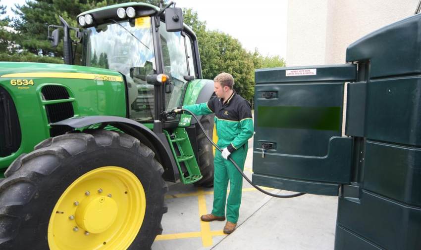 Μπλόκαρε η επιστροφή ΕΦΚ λόγω ΑΑΔΕ, τι συμβαίνει με εγγραφή στο Μητρώο