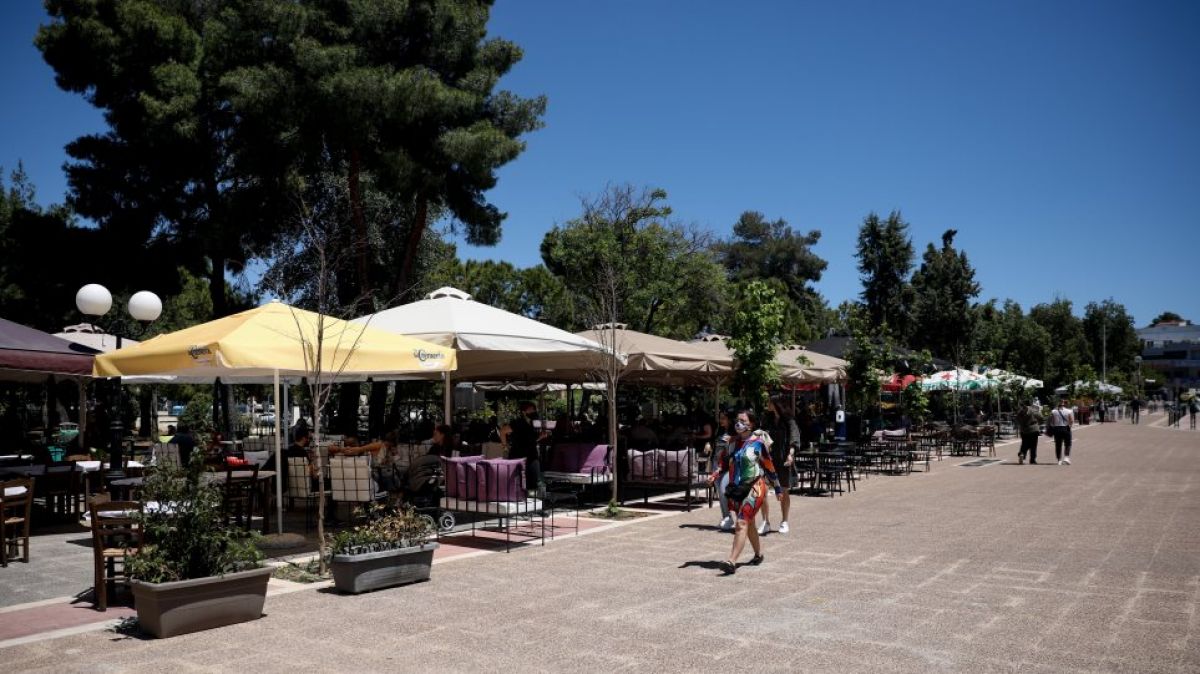 Καιρός: Βροχές το Σαββατοκύριακο - Υψηλές θερμοκρασίες σε όλη τη χώρα μέχρι την Παρασκευή