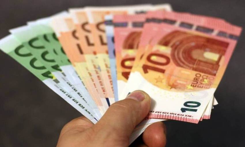 Αναδρομικά: Ποιοι συνταξιούχοι θα λάβουν έως 6.500 ευρώ
