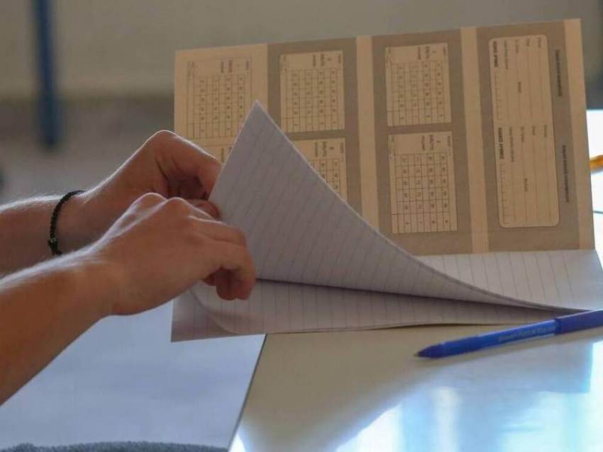 Πανελλήνιες 2022: Το πρόγραμμα εξετάσεων για ΓΕΛ, ΕΠΑΛ και ειδικά μαθήματα