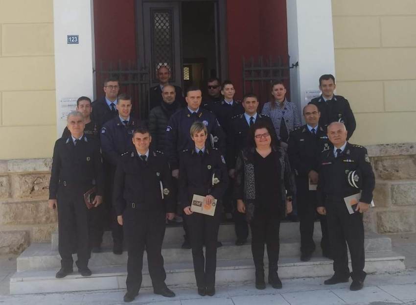 Στη Κουμαντάρειο πινακοθήκη Σπάρτης ξεναγήθηκαν Αστυνομικοί της Δ/νσης Λακωνίας