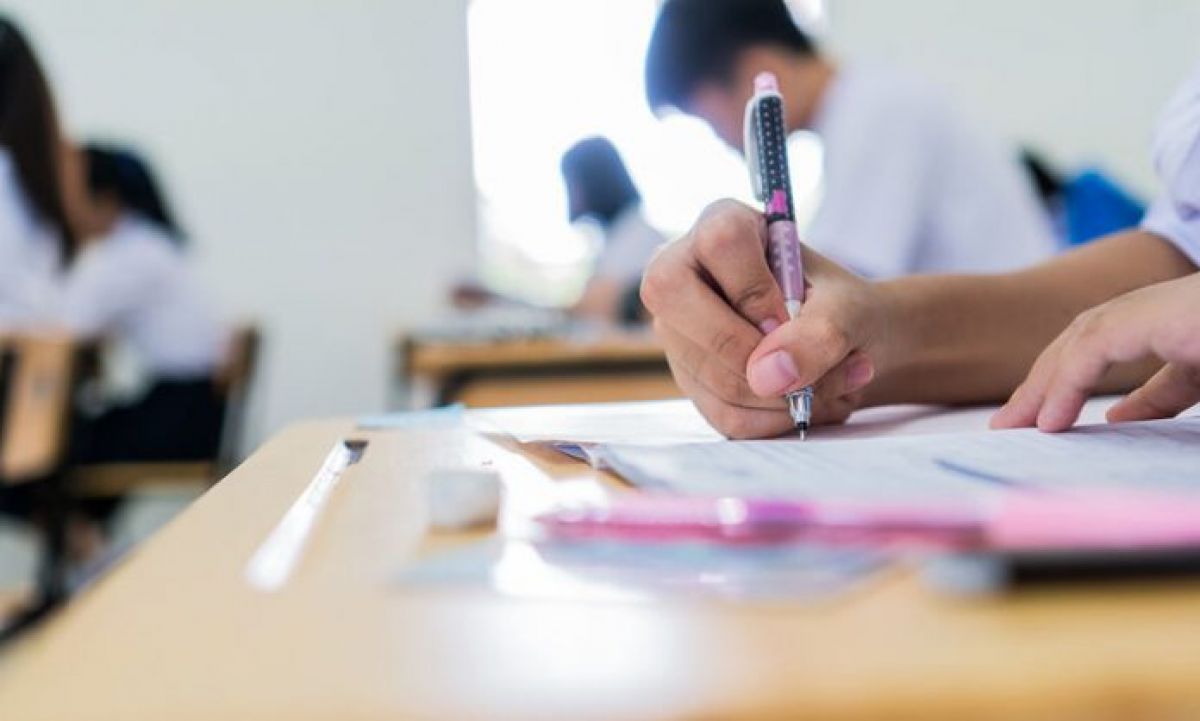 Διαδικτυακή Δράση με θέμα : «Πανελλήνιες Εξετάσεις: Διαχείριση άγχους προετοιμασίας &amp; αποτελεσμάτων»