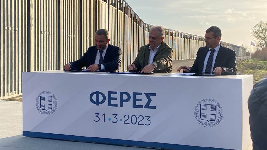 Τάκης Θεοδωρικάκος: Εθνικό αίτημα ο φράχτης και το  κάνουμε πράξη