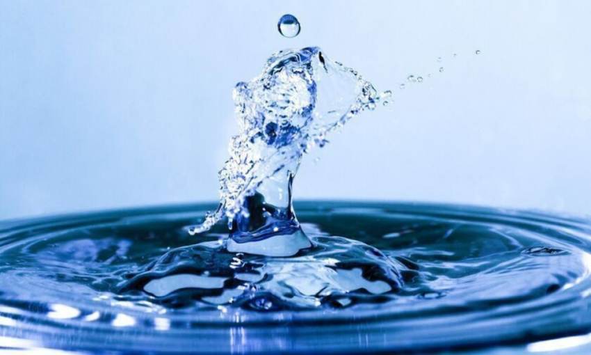 Εκ της Δ.Ε.Υ.Α.Σ.