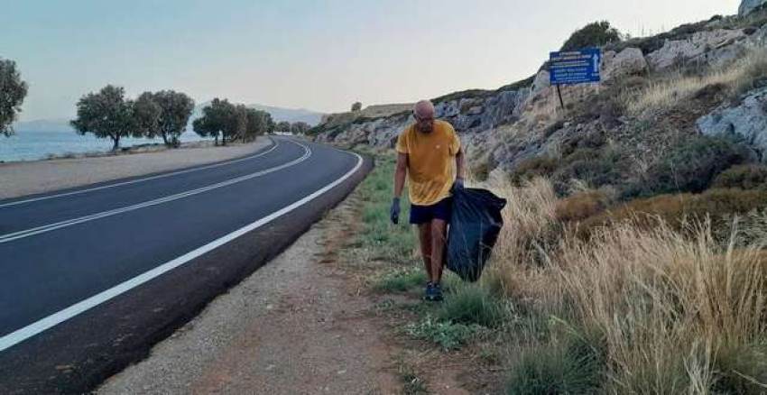 Ένας Ολλανδός που κάνει τον εθελοντισμό πράξη στη Μονεμβασία