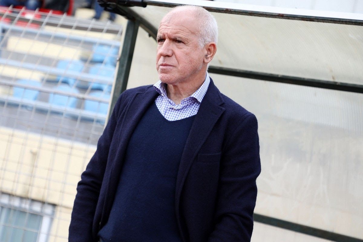 Τέλος  ο Αναστοπουλος απο Καλαμάτα