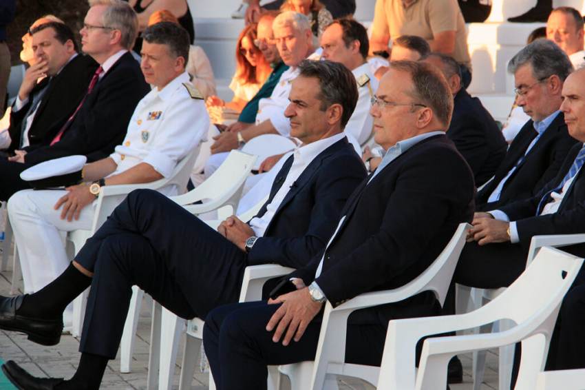 ΚΕΔΕ: Παραμένουν δύο οι υποψήφιοι της ΝΔ –Χαμός με Κωνσταντέλλο &amp; παρέμβαση Μητσοτάκη (ΑΠΟΚΛΕΙΣΤΙΚΟ)