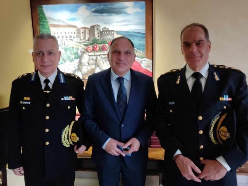 Για την ΙΔΡΥΣΗ στο ΚΑΣΤΟΡΙ ΠΥΡΟΣΒΕΣΤΙΚΟΥ ΕΘΕΛΟΝΤΙΚΟΥ ΣΤΑΘΜΟΥ.