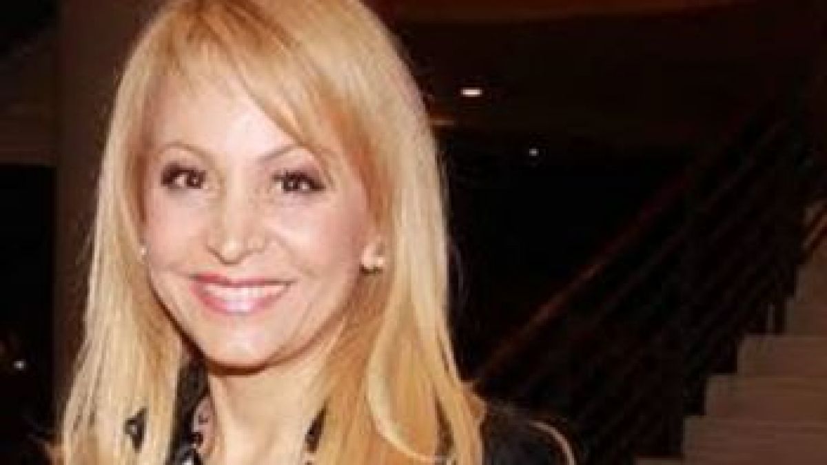 Ριφιφί στις θυρίδες: "Δεν υπάρχουν στοιχεία και θα μιλήσουν οι δικηγόροι", δηλώνει η σύζυγος του 58χρονου συλληφθέντα