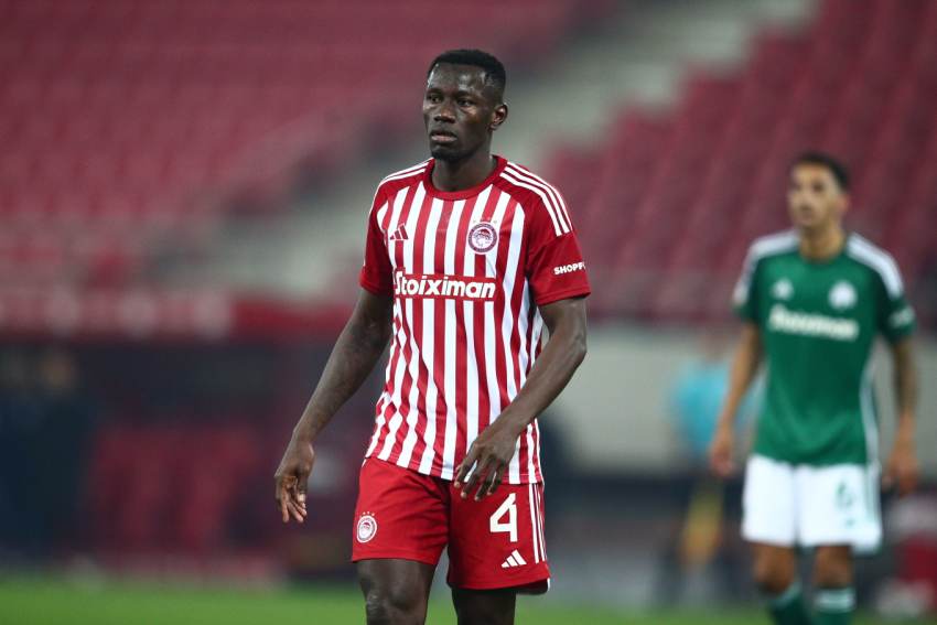 Ολυμπιακός: Τέλος ο Καμαρά από την πρώτη ομάδα και κλήση σε απολογία