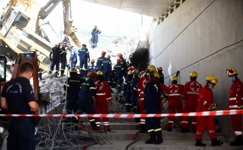 Πάτρα: Πέθανε και δεύτερο άτομο από την κατάρρευση της γέφυρας