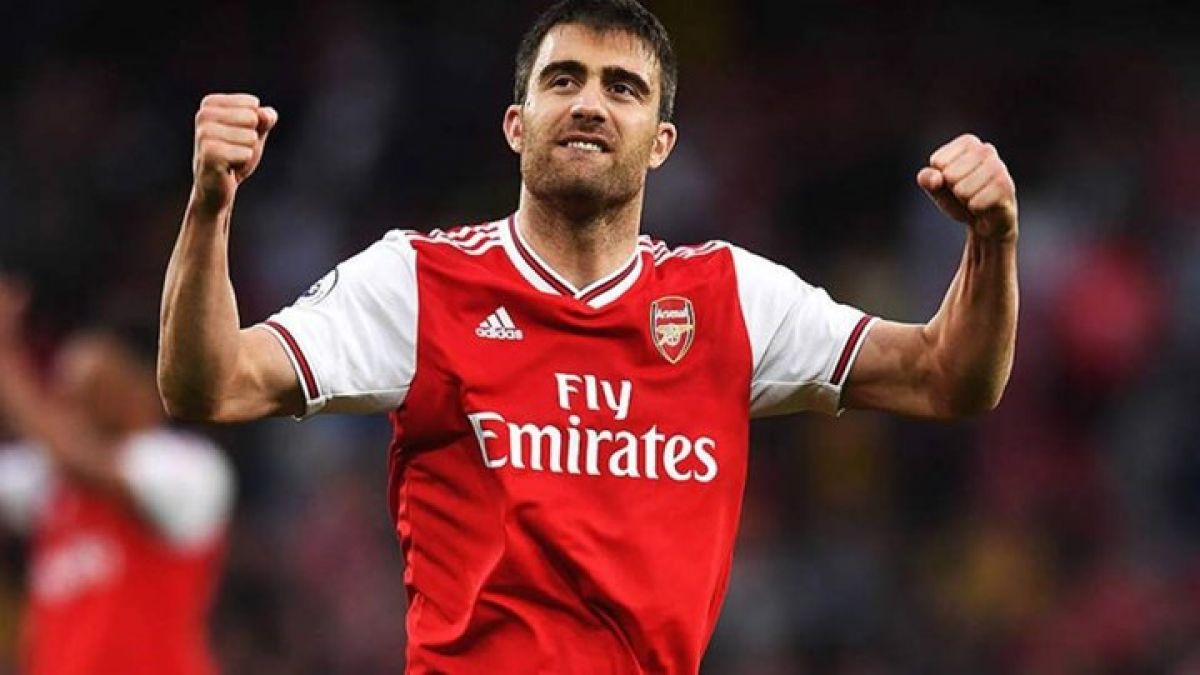 Οριστικό: Στον Ολυμπιακό ο Παπασταθόπουλος