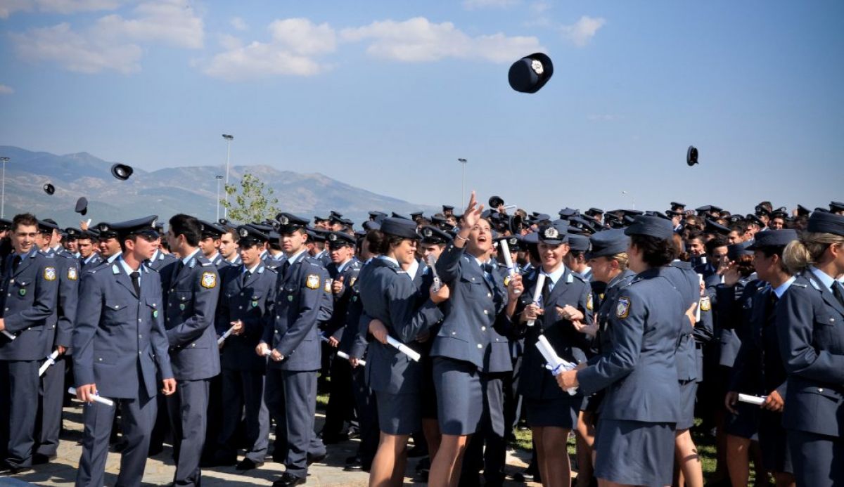 Προκήρυξη για αστυνομικές σχολές: Τι αλλάζει (ΦΕΚ)