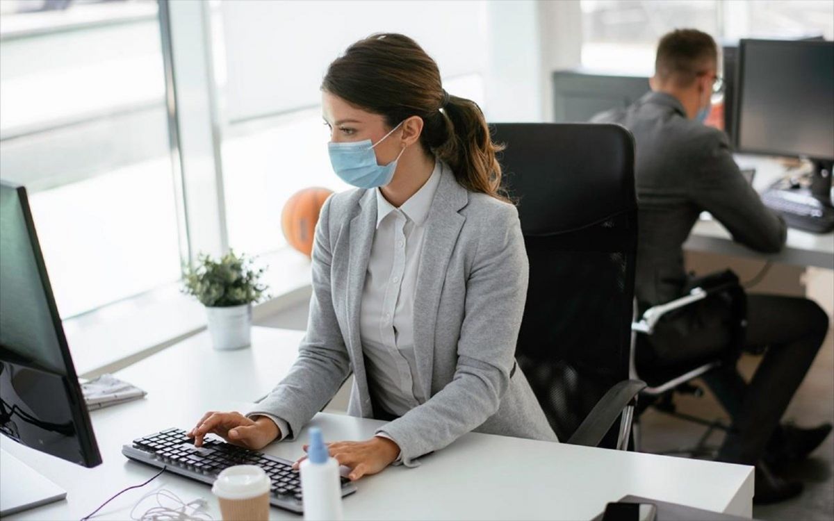 Νέες προβλέψεις για ειδικές άδειες εργαζομένων στον ιδιωτικό τομέα σε περίπτωση νόσησης από κορωνοϊό