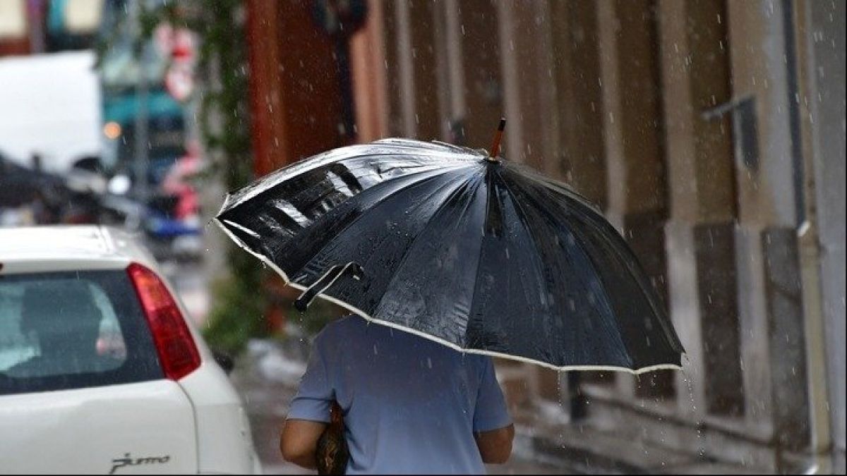 Καιρός: “Τσουχτερό” κρύο και βροχές – Πού θα εκδηλωθούν χιονοπτώσεις