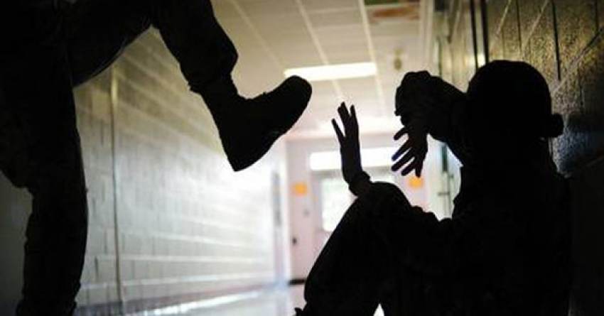 Bullying σε μαθητή ιδιωτικού σχολείου: Οι 15χρονοι τύλιξαν με πετονιά τον λαιμό του και γελούσαν