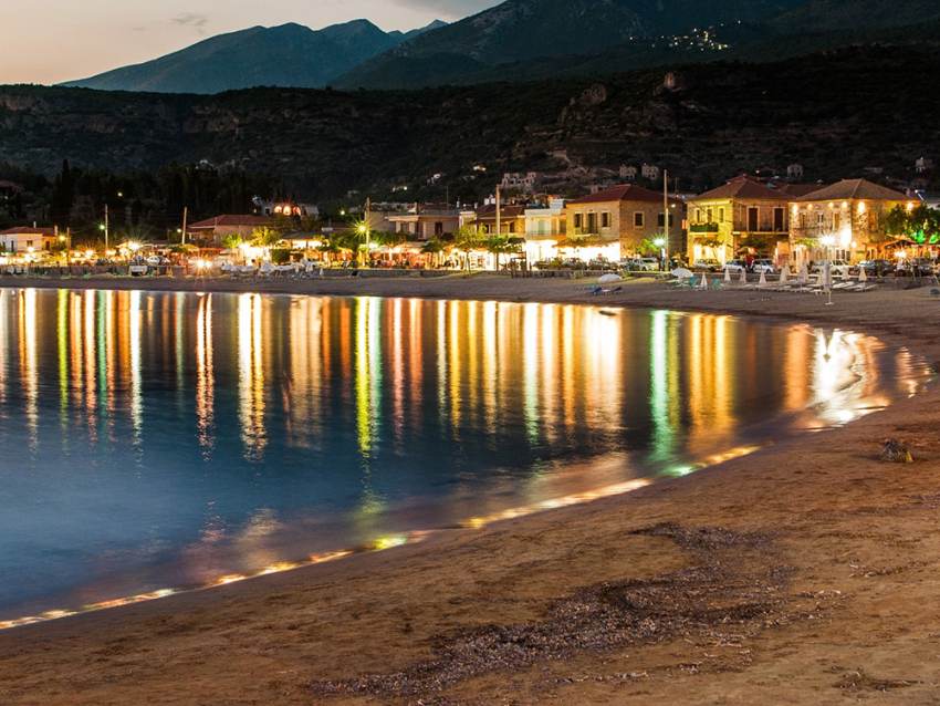 Διακοπή του έργου ανάπλασης στην Στούπα κατά την διάρκεια της τουριστικής περιόδου