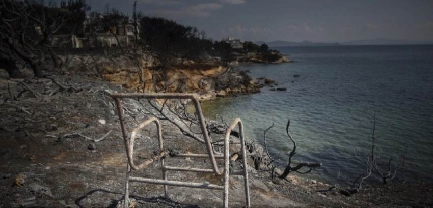 Δίκη για Μάτι: «Προφανώς το ημερολόγιο πτήσεων εκείνης της ημέρας νοθεύτηκε», κατέθεσε μάρτυρας