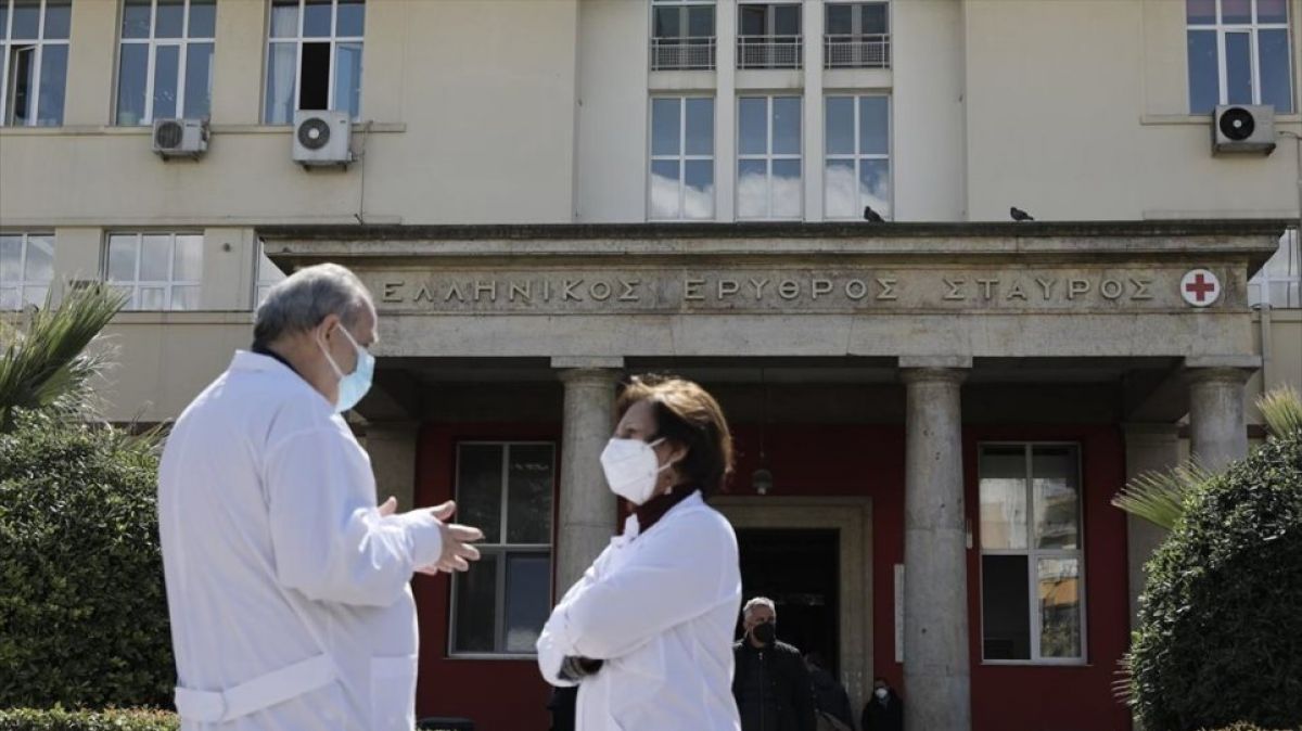 Έγκλημα στον Ερυθρό Σταυρό: Έβγαλε την πρίζα, πέταξε το μόνιτορ, τράβηξε τον σωλήνα!