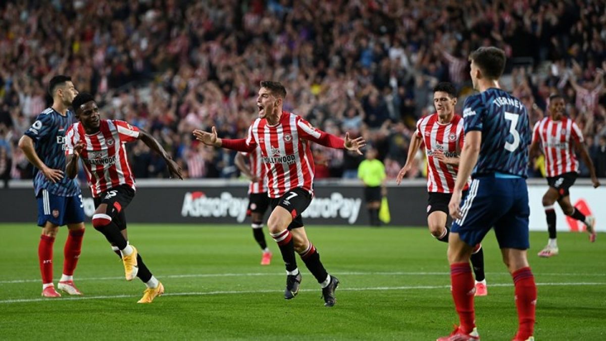 Φανταστική Μπρέντφορντ στην πρεμιέρα της Premier League - Νίκησε 2-0 την Άρσεναλ