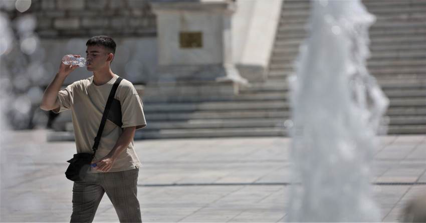 Καιρός: Έρχεται η πρώτη «γεύση» καλοκαιριού - Πρόβλεψη για 30άρια την Κυριακή