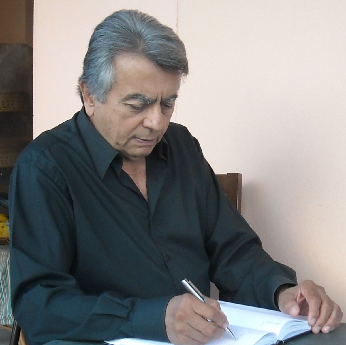 Από την πανδημία στην επιδημία  του Βασίλη Βλαχάκου