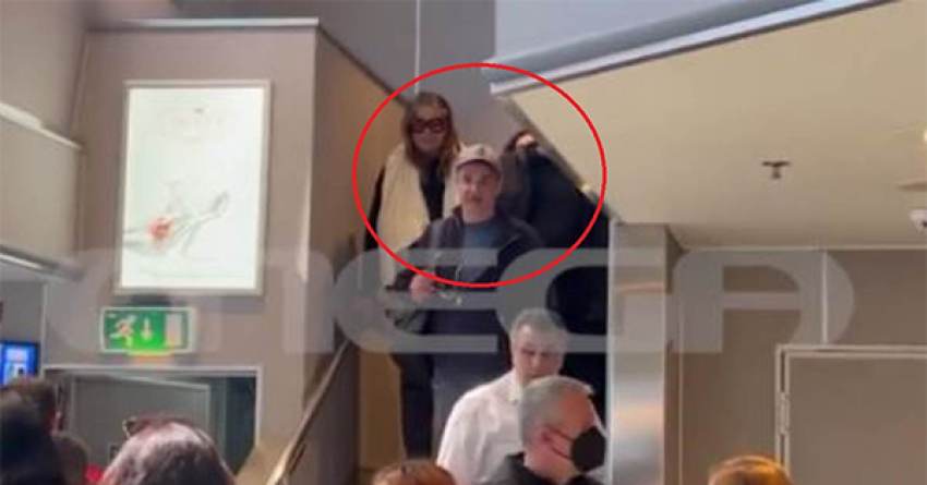 Κυριάκος Μητσοτάκης: Με το πλοίο της γραμμής επέστρεψε από τις διακοπές του ο πρωθυπουργός