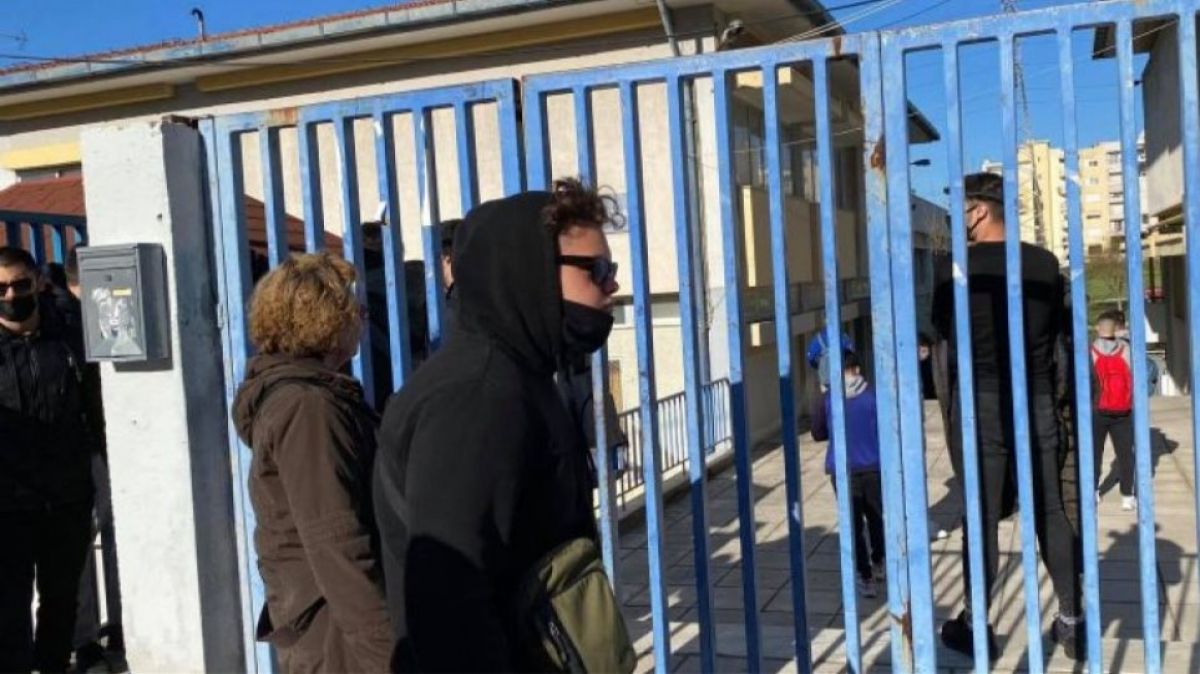 Self test στα σχολεία: «Φρένο» στη διασπορά fake news για παιδομαζώματα και δομές Covid