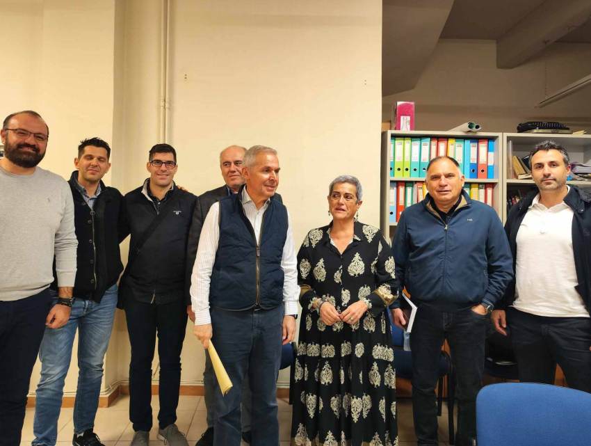 ΜΕ ΤΗΝ ΕΝΩΣΗ ΦΟΡΟΤΕΧΝΙΚΩΝ-ΛΟΓΙΣΤΩΝ ΛΑΚΩΝΙΑΣ ΓΙΑ ΤΟ Σ/Ν ΤΟΥ ΥΠ. ΕΘΝΙΚΗΣ ΟΙΚΟΝΟΜΙΑΣ &amp;  ΟΙΚΟΝΟΜΙΚΩΝ Ο ΝΕΟΚΛΗΣ ΚΡΗΤΙΚΟΣ