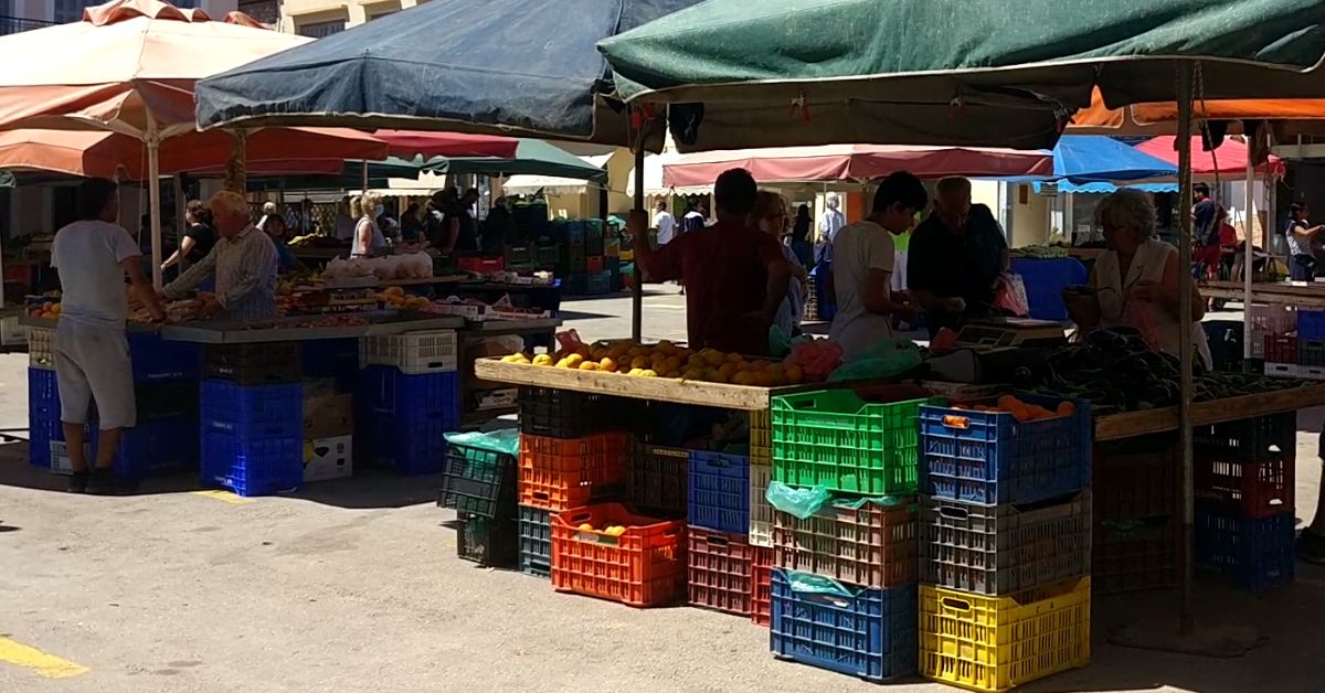 ΛΑΪΚΗ ΣΠΑΡΤΗΣ: Από περιοχές επιπέδου αυξημένου κινδύνου μόνο με  rapid test οι παραγωγοί