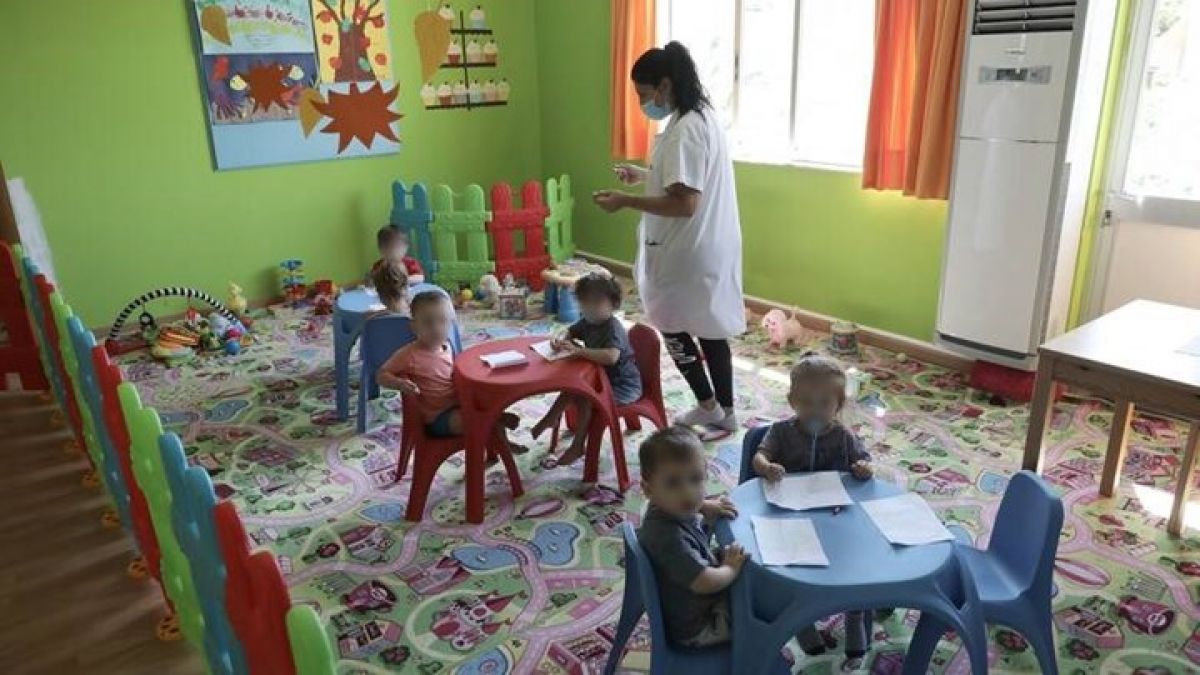Άρση μέτρων: Ανοίγουν από σήμερα οι βρεφονηπιακοί σταθμοί - Τι ισχύει με τα self test
