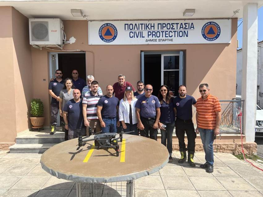 Επίσκεψη Ντίας Τζανετέα στο τμήμα Πολιτικής Προστασίας του Δήμου Σπάρτης.