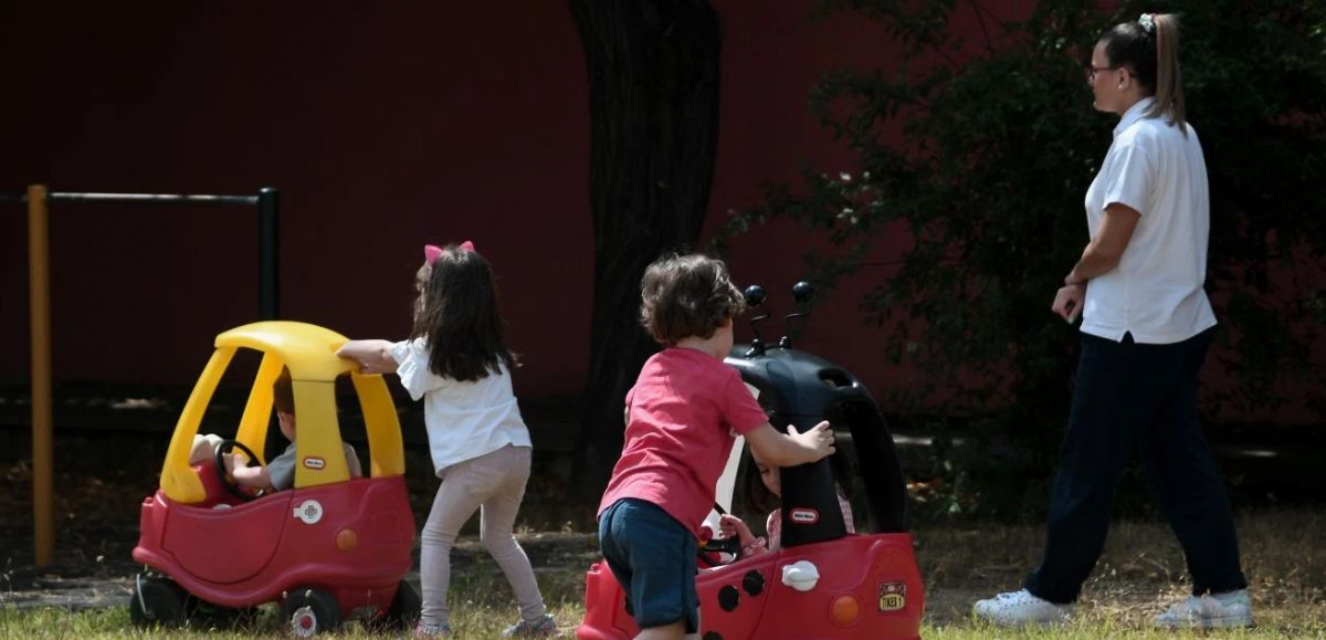 Άνω Λιόσια: «Συναγερμός» για σφαίρα που βρέθηκε σε βρεφονηπιακό σταθμό