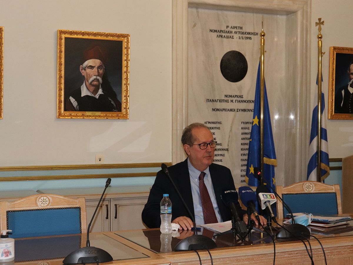 Ζητήματα των εσπεριδοειδών μεταξύ των θεμάτων στη συνάντηση του περιφερειάρχη Πελοποννήσου Π. Νίκα με τον υπουργό Αγροτικής Ανάπτυξης