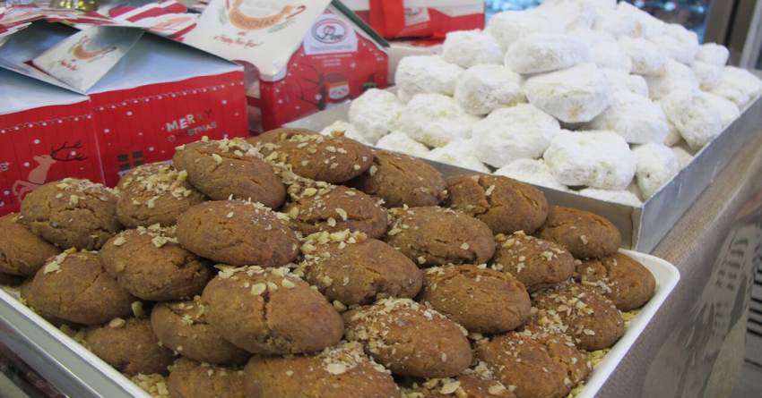 Μελομακάρονα και κουραμπιέδες από... χρυσάφι - Πόσο πάει το κιλό