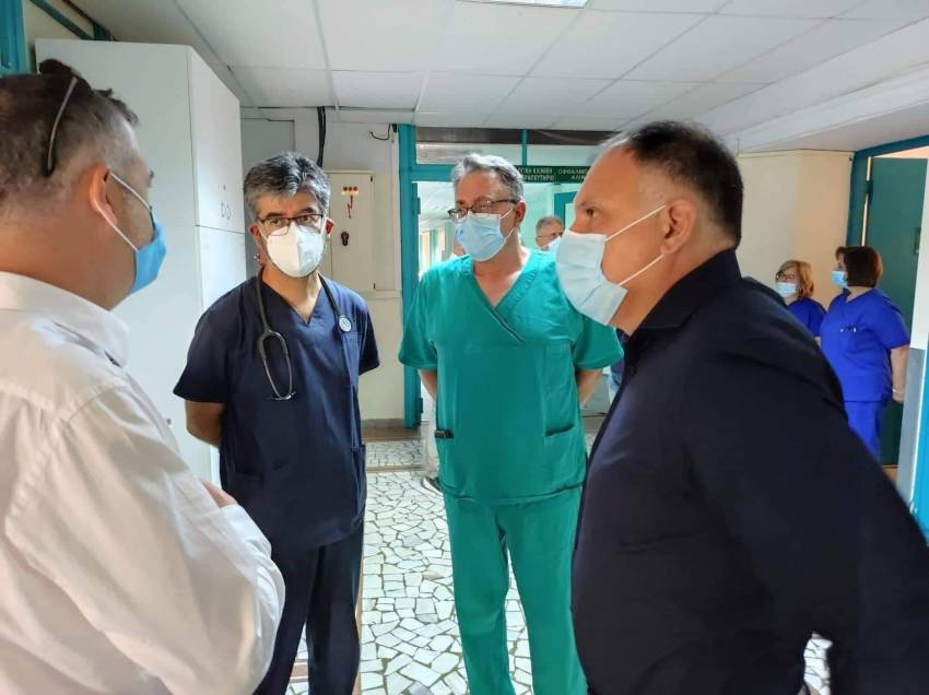 Ο Νεοκλής Κρητικός στην περιοδεία κλιμακίου στελεχών της ΝΔ στη Λακωνία
