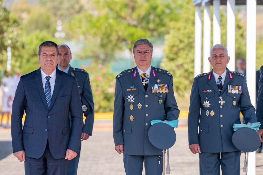 Στην ορκωμοσία νέων αξιωματικών της ΕΛ.ΑΣ ο Υπουργός Προστασίας του Πολίτη κ. Χαράλαμπος Λαλούσης