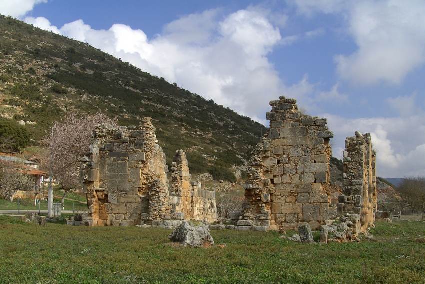 «Σκιές Ανθρώπων, τυπώματα στον χρόνο»  Μουσικοαφηγηματική παράσταση στον αρχαιολογικό χώρο της Μονής Ζαρακά