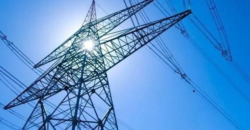 Ρεύμα: Τι αλλάζει στα τιμολόγια – Στο γραφείο Σκυλακάκη το σχέδιο για την κατάργηση των έκτακτων μέτρων
