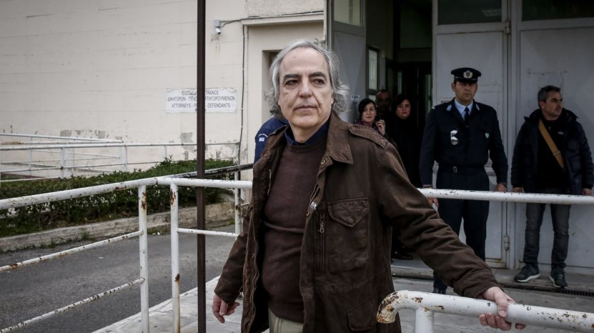 Χαραμάδα εκτόνωσης για Κουφοντίνα εν αναμονή των αποφάσεων για τη μεταγωγή του